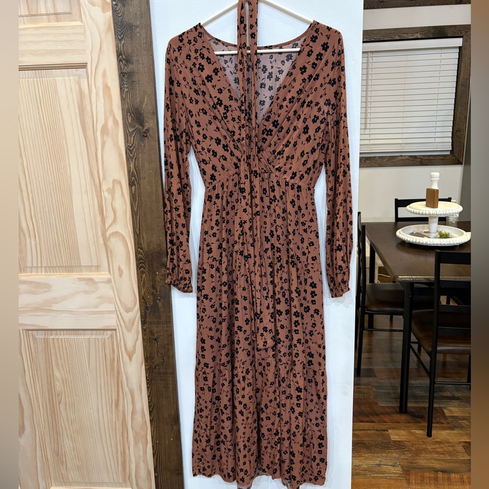 SHEIN Brown and Black Floral Long Sleeve Dress